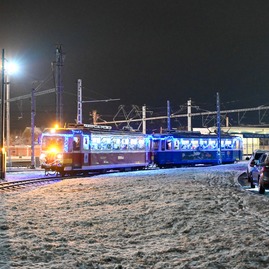 Zväčšiť fotografiu - Koniec minuloročnej sezóny trez bol pekelný, no s dobrým koncom - Mikulášska električka 2023 (18)