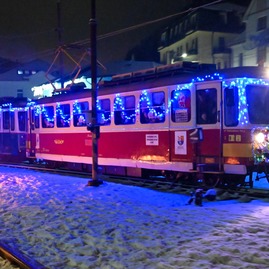 Zväčšiť fotografiu - Koniec minuloročnej sezóny trez bol pekelný, no s dobrým koncom - Mikulášska električka 2023 (8)