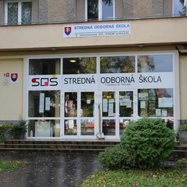 Zväčšiť fotografiu - Kraj kráča s dobou, školu bude zdobiť moderné umenie - IMG_0016