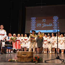 Zväčšiť fotografiu - Kraj rozozvučali zvuky heligónky aj ľudovej hudby - TSK_sobota-34