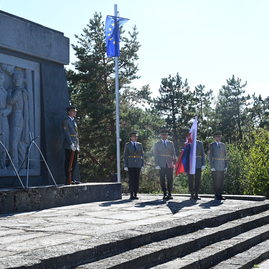 Zväčšiť fotografiu - Krajské oslavy snp na vrchu roh pripomenuli odvahu a odkaz hrdinov povstania