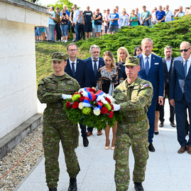 Zväčšiť fotografiu - Krajské oslavy výročia snp nám opäť pripomenuli dôležitosť slobody - DSC_4055