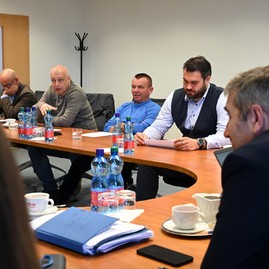 Zväčšiť fotografiu - Krajskí poslanci rokovali o návrhu rozpočtu župy na nasledujúci rok