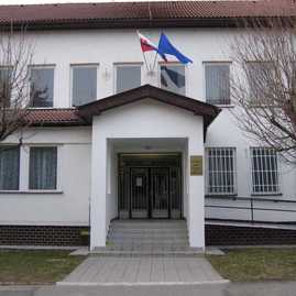 Zväčšiť fotografiu - Krajský súd v trenčíne sa rušiť nebude - OS_BN__zdroj_banovce.sk_