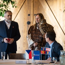 Zväčšiť fotografiu - Kúpeľné mesto hostilo stretnutie županov a hejtmanov - DSC06634