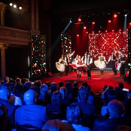 Zväčšiť fotografiu - Laureátom ceny regiónov je aj trenčiansky urológ