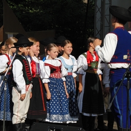 Lesopark v prievidzi  ožil  30.ročníkom hornonitrianskych folklórnych slávností - 08