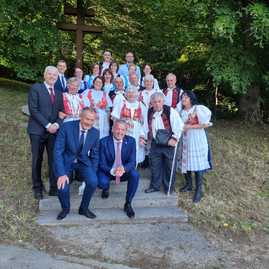 Zväčšiť fotografiu - Lipa bratstva na československých hraniciach oslávila storočnicu - IMG-20220715-WA0000