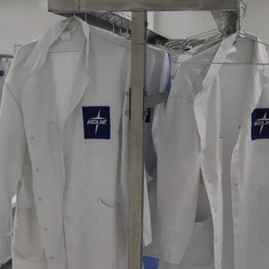 Zväčšiť fotografiu - Medline otvoril v partizánskom nový závod - IMG_8776