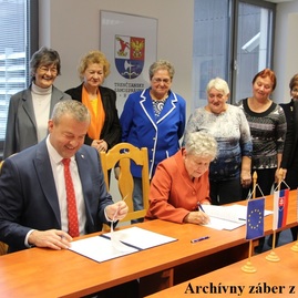 Zväčšiť fotografiu - Mesiac úcty k starším iný ako po minulé roky - IMG_7151