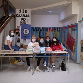 Zväčšiť fotografiu - Ministerská návšteva preverila opatrenia aj názory z praxe - TSK_Návšteva ministra GYM PD (1 of 21)