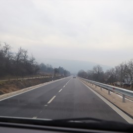 Zväčšiť fotografiu - Motoristi môžu využívať novú cestu spájajúcu miestnu časť považskej bystrice s púchovom - IMG_4636