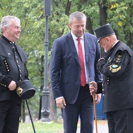 Na hornej nitre každoročne patrí začiatok septembra baníkom a spomienke na tých, ktorým sa toto povolanie stalo osudným - IMG_8875