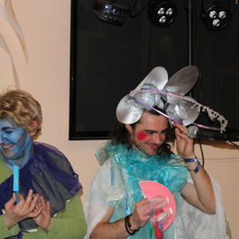 Zväčšiť fotografiu - Na karnevale v css jesienka sa zabávali pestrofarebné masky - Karneval 2019_CSS Jesienka Myjava (19)