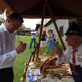 Na Mačovskom gazdovskom dvore to opäť žilo     