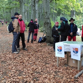 Zväčšiť fotografiu - Na magure sa opäť stretli obyvatelia obcí z hornej nitry - IMG_20211002_101144