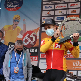 Zväčšiť fotografiu - Na považí finišovali prestížne cyklistické preteky - IMG_0243