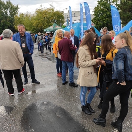 Zväčšiť fotografiu - Na považí finišovali prestížne cyklistické preteky - IMG_20210918_150321