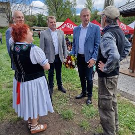 Zväčšiť fotografiu - Na salaši v pružine začala salašnícka sezóna - 14