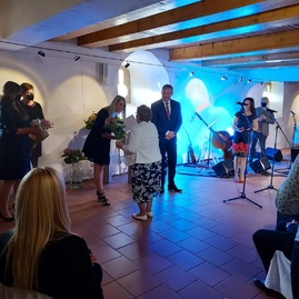 Zväčšiť fotografiu - Na trenčianskom hrade sa po prestávke opäť oceňovalo - 20210920_173538
