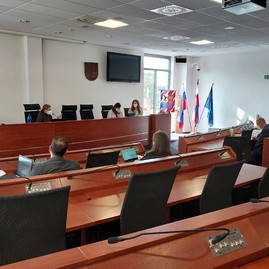 Zväčšiť fotografiu - Na župe prebrali priority okresov do budúcoročného rozpočtu - 20211014_130732