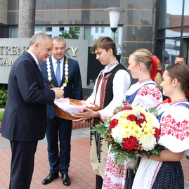 Na župný úrad v trenčíne zavítala prezidentská návšteva - IMG_0030