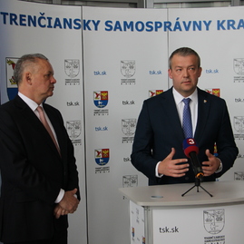 Na župný úrad v trenčíne zavítala prezidentská návšteva - IMG_0097