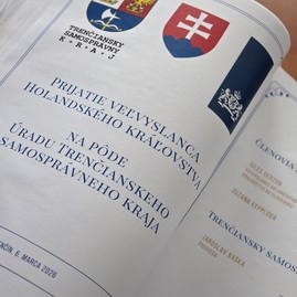 Zväčšiť fotografiu - Na župu zavítal holandský veľvyslanec, diskutovalo sa o meste kultúry i o zelených aktivitách