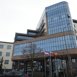 Zväčšiť fotografiu - Na zvládnutie utečeneckej krízy ponúka pomoc aj kraj - DSC_7026