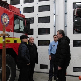 Na „štefana“ sa trenčiansky župan vybral do práce za tými, čo nesviatkujú s rodinami. návštevy plánuje aj na 31.12.2015 a 6.1.2016. - HaZZ_POVAZSKA_BYSTRICA_26122015 (6)