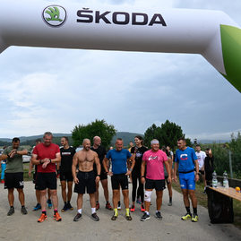 Zväčšiť fotografiu - Najťažší pretek na považí zdolal aj baška tím - 20220820_Champion_race_024w