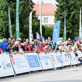 Zväčšiť fotografiu - Najväčšia cyklistická súťaž na slovensku spoznala víťaza 3.etapy - DSC_1427