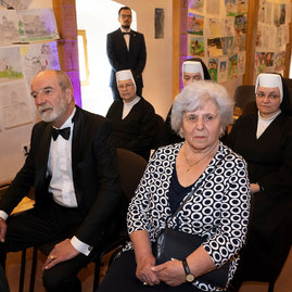 Zväčšiť fotografiu - Najvyššie ocenenie kraja si odniesli 4 jednotlivci a 2 kolektívy - 20220527_Verejne_uznania_TSK_020w