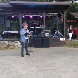 Zväčšiť fotografiu - Naprieč krajom rozvoniavali guláše, obce oslavovali - IMG_20220702_191536