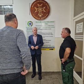 Zväčšiť fotografiu - Naše zdravie a bezpečie sú pre nich prvoradé aj počas sviatkov - 20231230_163312