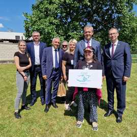 Zväčšiť fotografiu - Nedeľa v kraji patrila krásnemu okrúhlemu výročiu i folklóru - IMG-20230611-WA0027