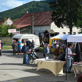 Zväčšiť fotografiu - Nedeľa v znamení tradícií a komunity