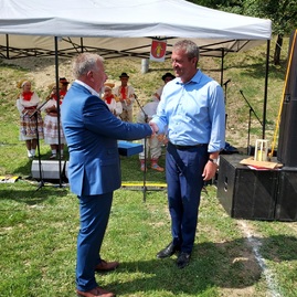 Zväčšiť fotografiu - Nedeli v kraji dominovali lednické dožinky - 20220814_143050