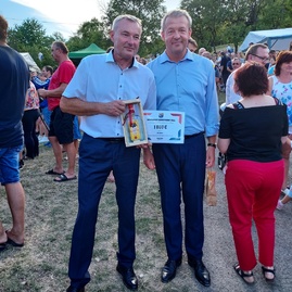 Zväčšiť fotografiu - Nedeli v kraji dominovali lednické dožinky - 20220814_171259