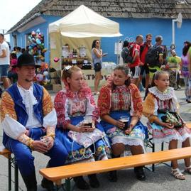 Nedeľňajšie popoludnie v kraji ovládol motokros a bošácke hody - IMG_2699