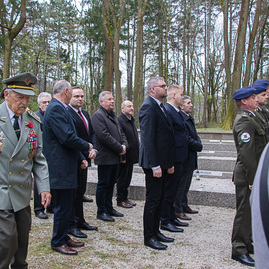 Zväčšiť fotografiu - Nezabúdajme na tých, ktorí položili život za našu slobodu - TSK_Brezina2023_mini (19 of 38)