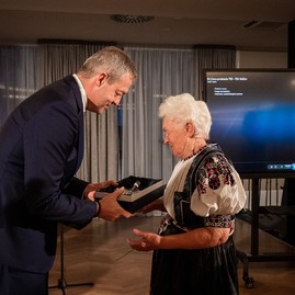 Zväčšiť fotografiu - Nominujte výnimočné osobnosti na najvyššie ocenenie kraja