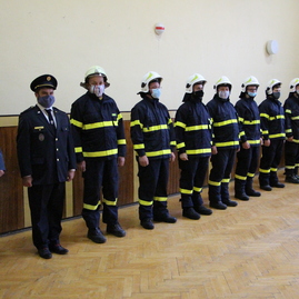 Zväčšiť fotografiu - Nové defibrilátory putovali do rúk ďalších šiestich dhz v kraji - IMG_1461