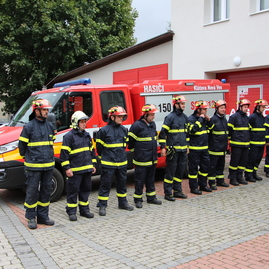 Zväčšiť fotografiu - Nové defibrilátory putovali do rúk ďalších šiestich dhz v kraji - IMG_1517