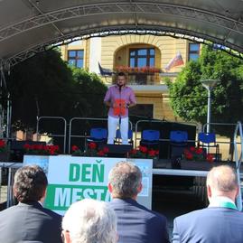 Nové mesto nad váhom už po jedenástykrát udelilo ocenenia osobnosť mesta - IMG_7117