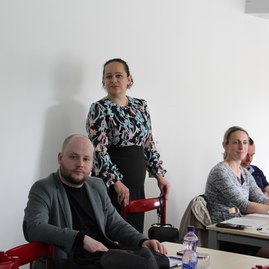 Zväčšiť fotografiu - O hlasy verejnosti bojuje v považskobystrickom okrese najviac projektov - IMG_0228