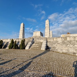 Zväčšiť fotografiu - O najväčšieho slováka prišiel svet pred 104 rokmi - 20230503_185732