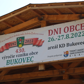 Zväčšiť fotografiu - Obce v trenčianskom kraji oslávili krásne výročia - IMG_2494