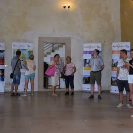 Obdivuhodné kultúrne pamiatky trenčianskeho a zlínskeho kraja na trenčianskom hrade - tn hrad pamiatky3