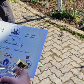 Zväčšiť fotografiu - Obľúbený záhradkársky veľtrh opäť na trenčianskom výstavisku - 20230412_103342